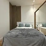 Apartment Mk77 Se7ven Leon