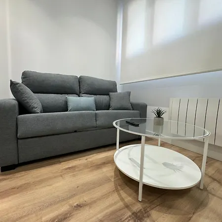 Apartamentos Mk77 Leon Se7Ven Apartment