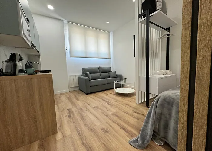 דירה Mk77 Se7ven לאון