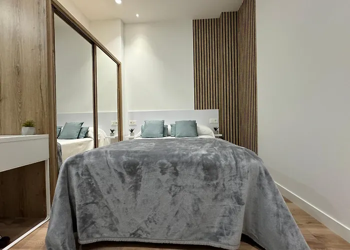 דירה Mk77 Se7ven לאון